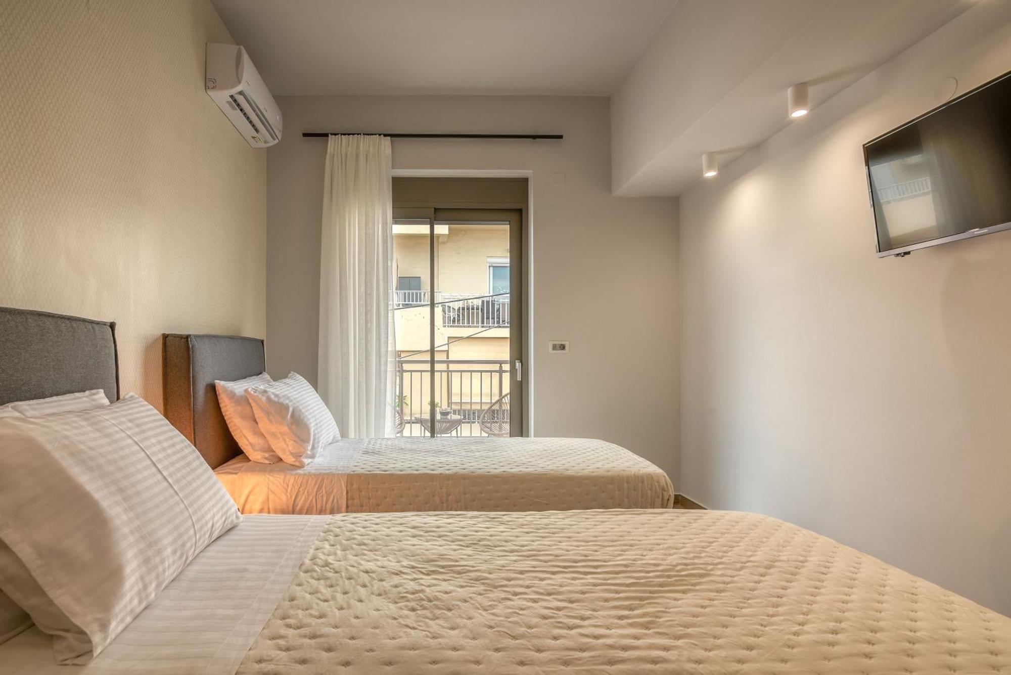 Magnolia Luxury Chania Central Apartments Esterno foto